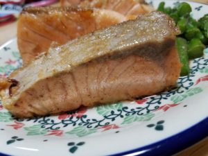 salmon rare steak1